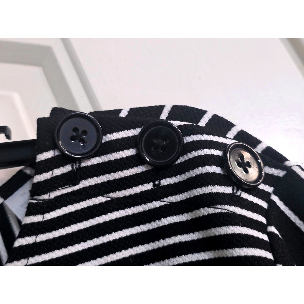 New York & Company Women's Striped Bell Sleeve Shift Dress Black White Xl - Picture 5 of 10
